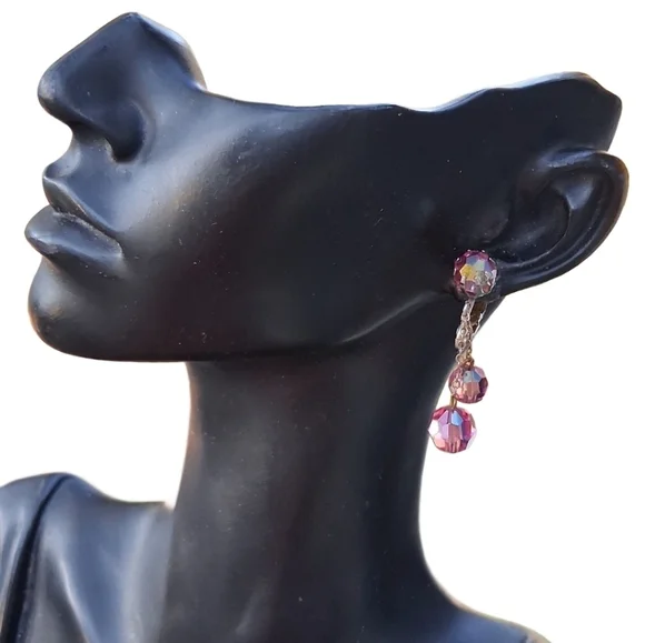 Vintage 1950s/60s Pink Aurora Borealis Crystal Dangle Clip-On Earrings - Picture 2 of 5